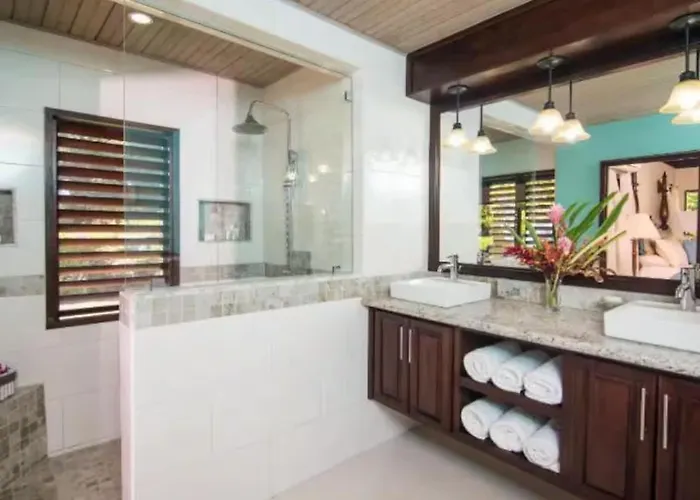 Charming 4br Garden Pool & Separate Montego Bay